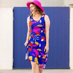 LuLaRoe Summer Blue Floral Tropical Sleeveless Dress Size XL Pullover Stretchy